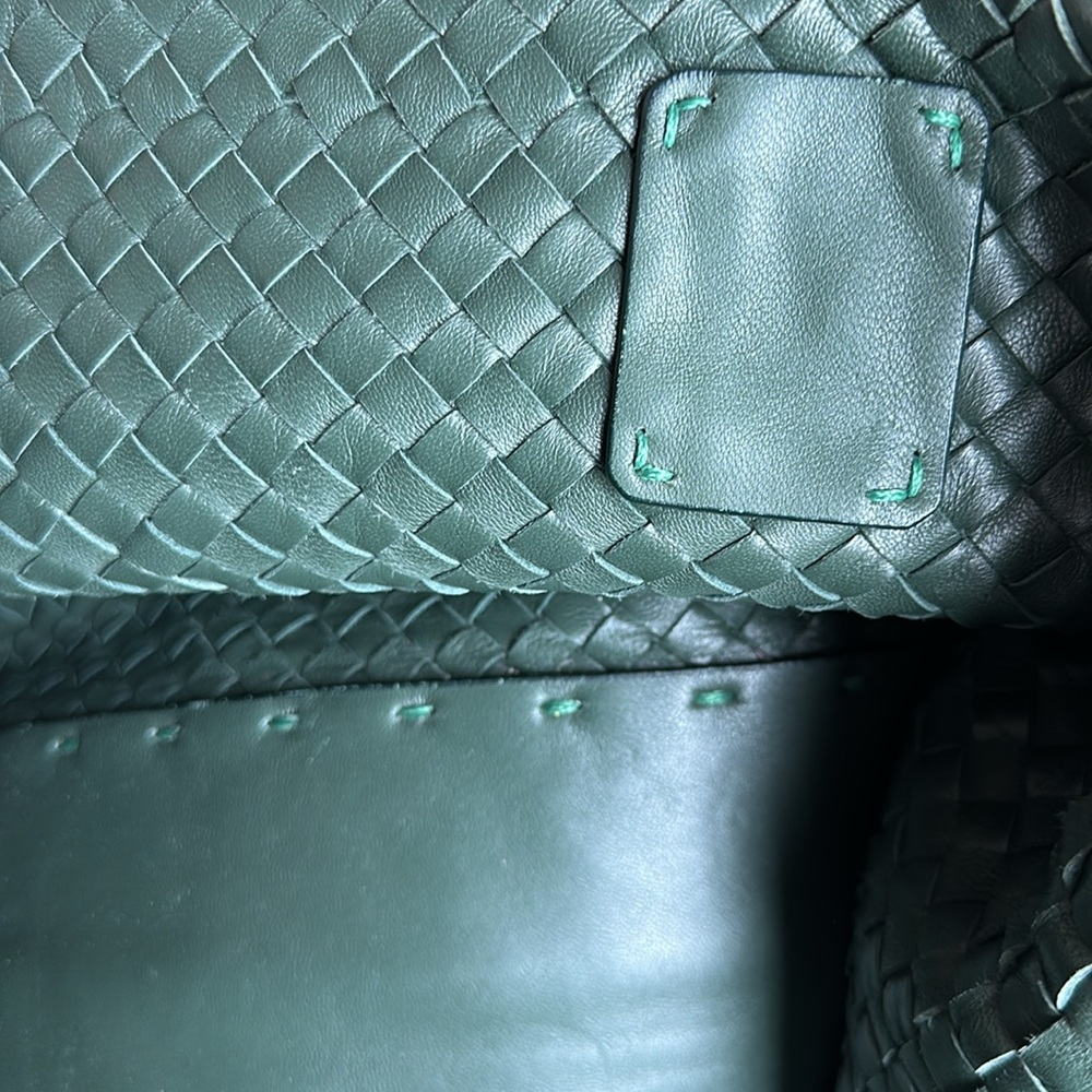 Bottega Veneta Cabat Tote Raintree Green - Picture 8 of 9